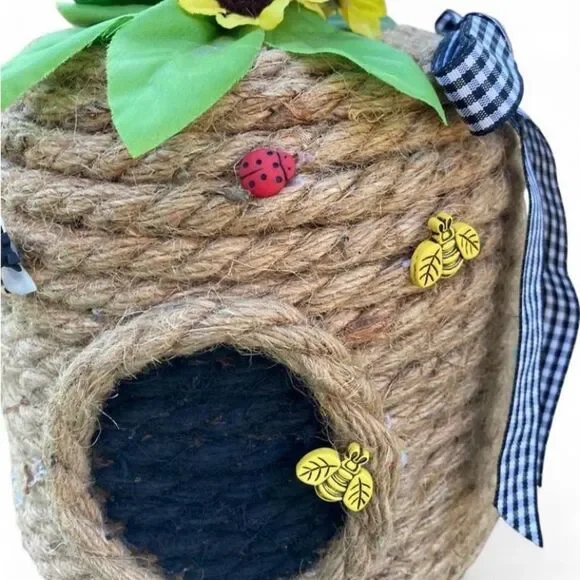 Burt's Bees Jute Beehive with Sunflower and Bee Accents - Picture 6 of 8